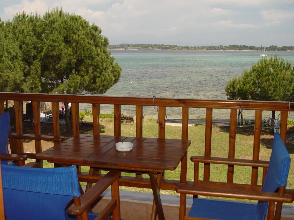 וורוורו Studios Efi Beach מראה חיצוני תמונה